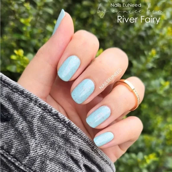 *Exclusive* Color Street: River Fairy | Turquoise Glitter Pastel Spring Summer - Picture 5 of 11